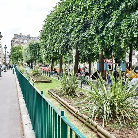 Apartment Cozy 4beds -victor Hugo-champs Elysees-trocadero! Paris