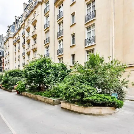 Cozy 4beds -victor Hugo-champs Elysees-trocadero! Paris